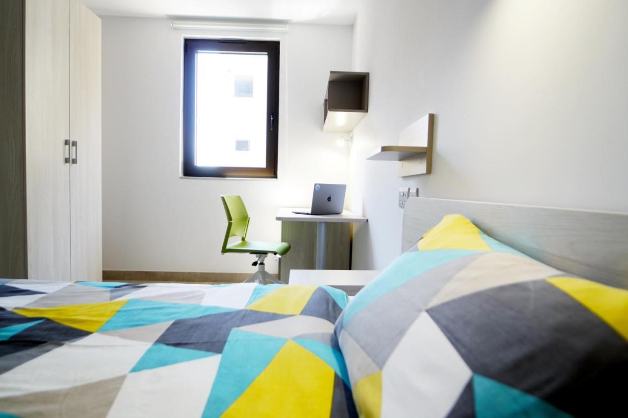 Campus Hub Hostel Msida Exterior photo